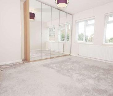 Brackenbridge Drive, Ruislip, HA4 - Photo 2