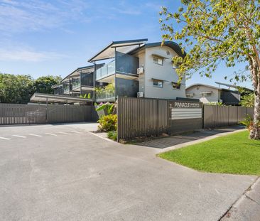 32/10-14 Faculty Close, Smithfield QLD 4878 - Block Of Units For Re... - Photo 2