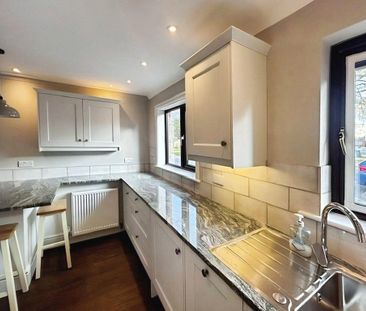 2 bedroom semi-detached house to rent - Photo 2