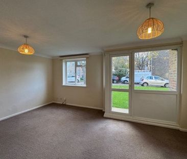 Jupps Lane, Goring-by-Sea, BN12 2 bedroom ground floor flat to rent - Photo 2