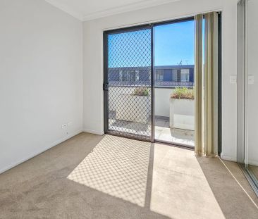 31/41-43 Veron Street, - Photo 2