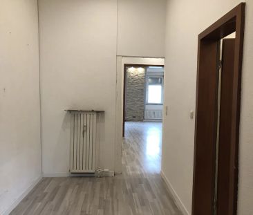 Gut geschnittene Wohnung in zentraler Lage - Photo 1