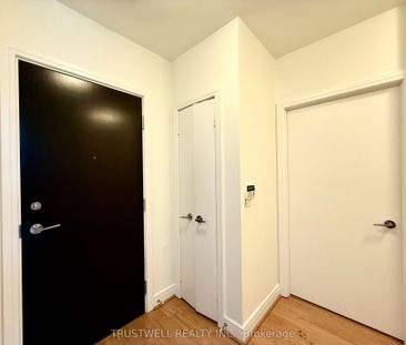 Vu Condos and Lofts - Photo 6