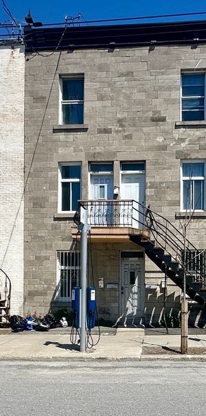 Appartement Montréal (Ville-Marie) À Louer - Photo 1