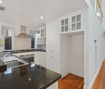 44A Lilydale Grove, Hawthorn East VIC 3123 - House For Rent | Domain - Photo 5