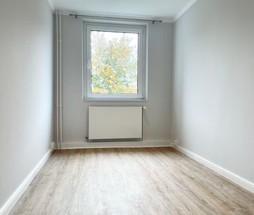 Luxus-4-Zimmer-Wohnung mit hochwertiger Einbauküche und Südbalkon i... - Photo 6