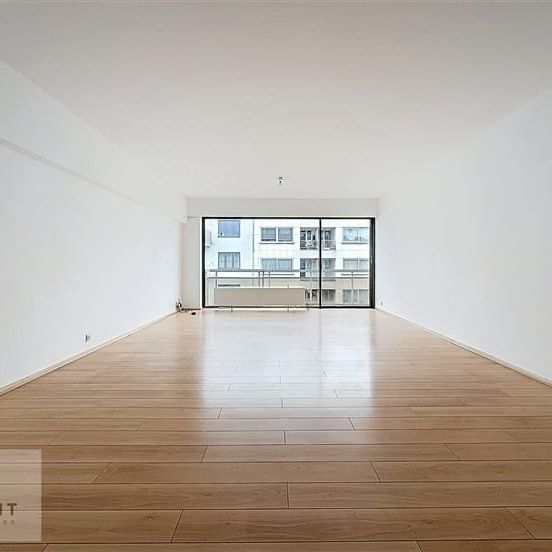 Appartement te huur - Photo 1