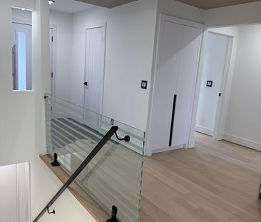 For Lease - 189 Lloyd Avenue Unit# Main Floor, Newmarket, Ontario - Photo 5