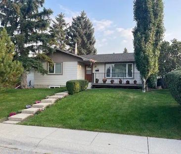 Braeside New 2 Bdrm Basement Suite | 11016 Brae Road Southwest, Cal... - Photo 1