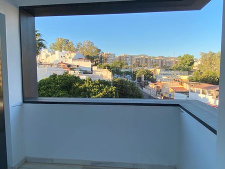 Alquiler de piso en Calle Alonso de Fonseca - Photo 4