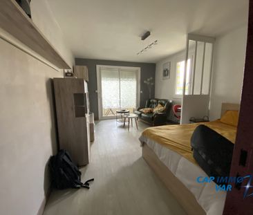 Location Appartement 1 pièce 31m² ST CYR SUR MER 83270 - Photo 5