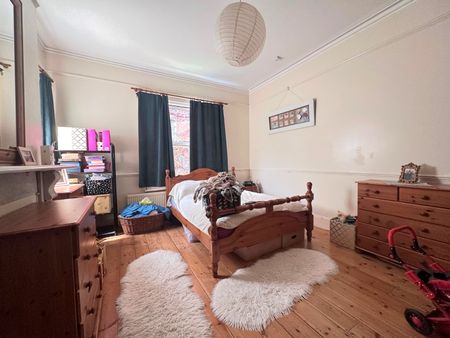 3 bedroom apartment to rent - Photo 3