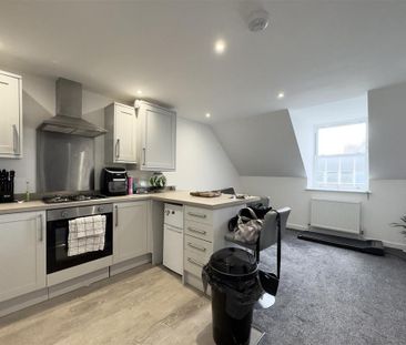 1 bedroom apartment to rent - Photo 3
