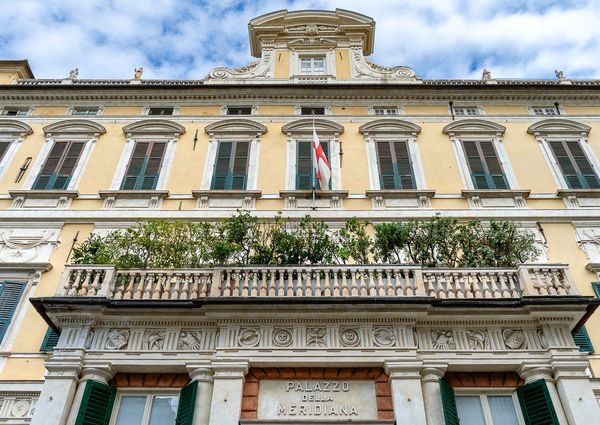 Appartamento in Piazza della Meridiana a Genova