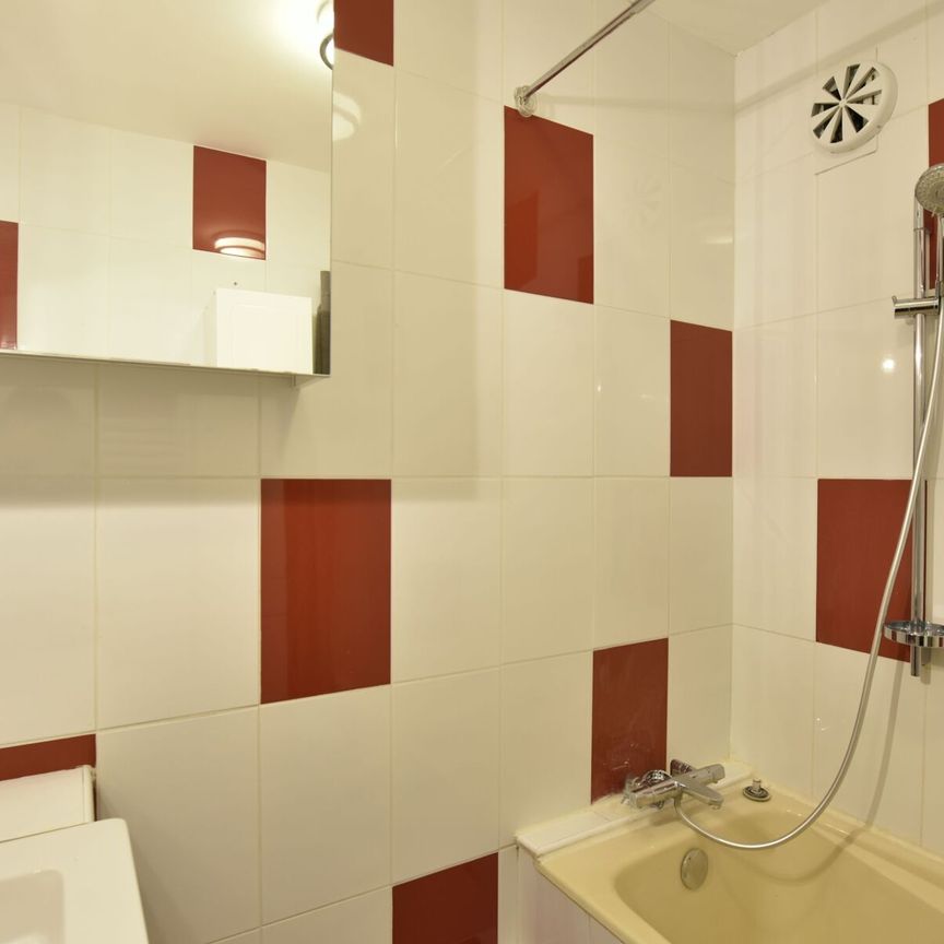 Appartement à louer 4 pièces • 95 m2 Oullins - Photo 1