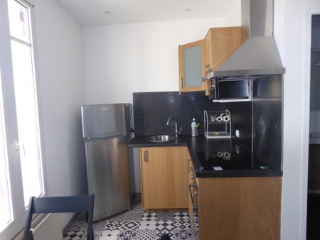 Location Appartement 1 pièce 20m² VINCENNES 94300 - Photo 2