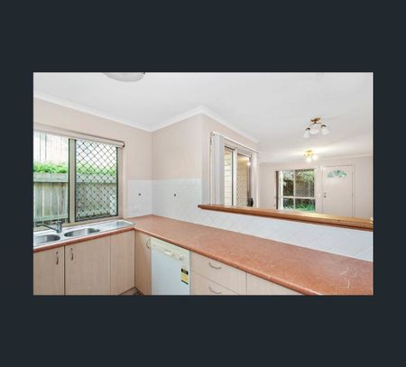 11/68-70 Douglas Street, Greenslopes, Qld 4120 - Photo 3