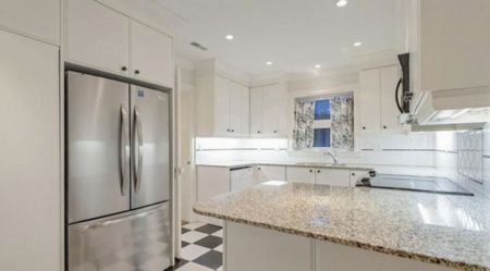 For Lease - 5 Killarney Road Unit# 2nd Floor, Toronto, Ontario - Photo 3