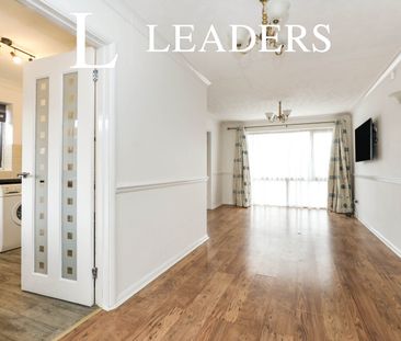 3 bedroom detached to rent Spanslade Road, Northampton, NN3 9DL - Photo 6