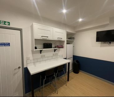1 bedroom house of multiple occupation to rent - Photo 5