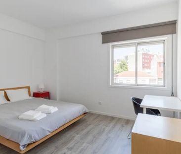 Rua de Vilar, Porto, Braga 4050-625 - Photo 3