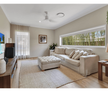 Stylish Family Living in a Prime Location - Photo 3