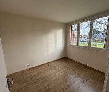 Location Appartement 4 pièces 60m² - Photo 2