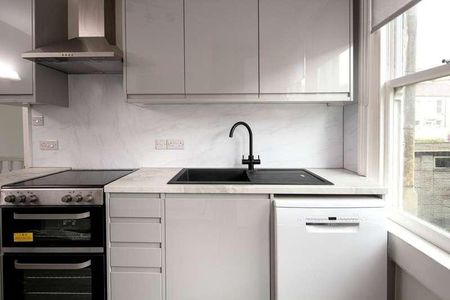 London Road, Bath, Somerset, BA1 - Photo 2