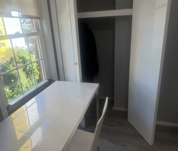 Castle Hill - Photo 5