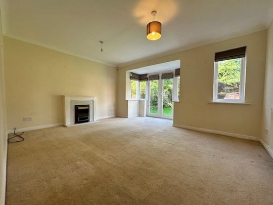 4 bedroom detached house to rent - Photo 1