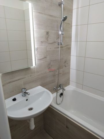 Pronájem bytu 2+1 56 m² - Fotografie 2