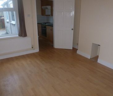 Cross Street - Photo 4