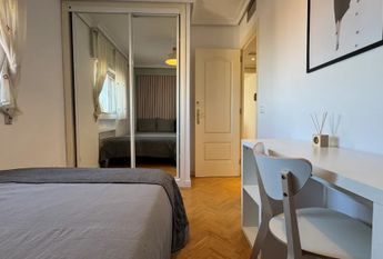 Calle de Tribaldos, Madrid, Community of Madrid 28043