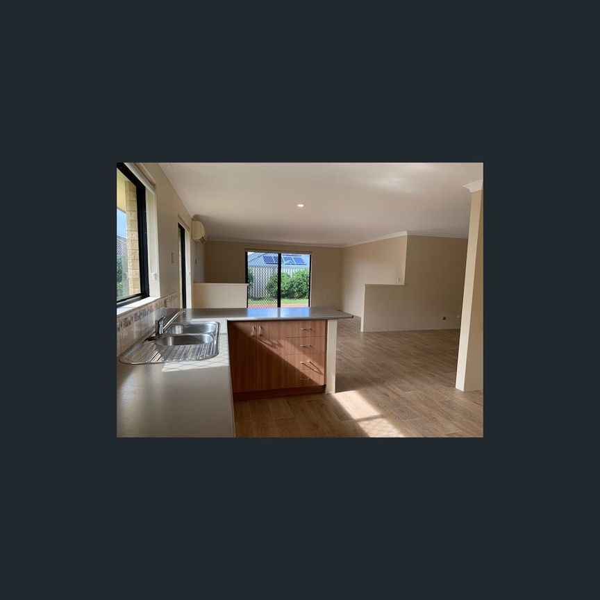 12 Mickle Way, Bertram, WA 6167 - Photo 1