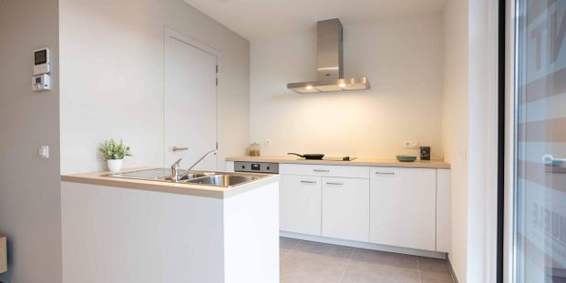 Appartement te huur in Oostende voor € 890 met 2 slaapkamers - Photo 1