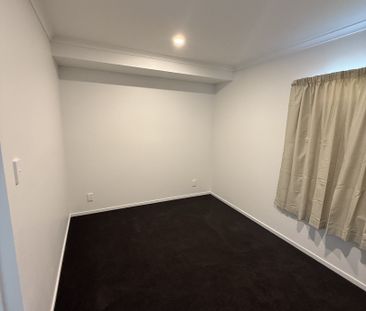 101 Hampshire St, Cannons Creek - Photo 3