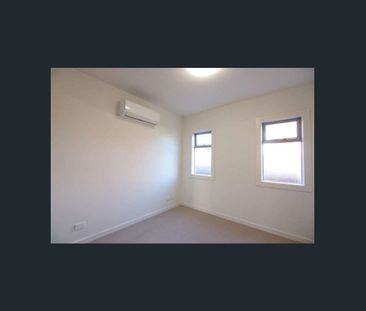 14/5 Murrumbeena Road, Murrumbeena, Vic 3163 - Photo 5