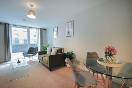 3 bedroom apartment to rent - Photo 2