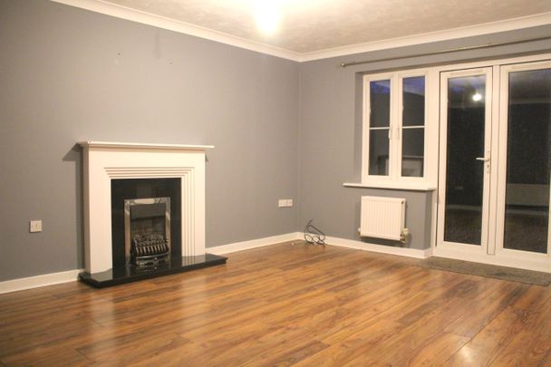 3 bedroom house to rent Edison Way, Arnold, Nottingham, NG5 - Photo 1