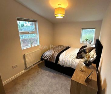 1 bedroom semi-detached house to rent - Photo 5