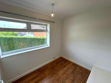 3 bedroom semi-detached house to rent - Photo 5