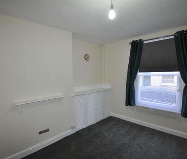 Millbrook Street Cheltenham, GL50 - Photo 3