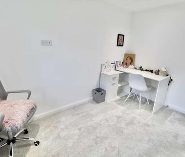 May Baird Place, Aberdeen, AB25 - Photo 3