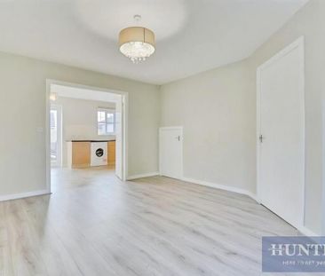 3 bedroom house to rent - Photo 3