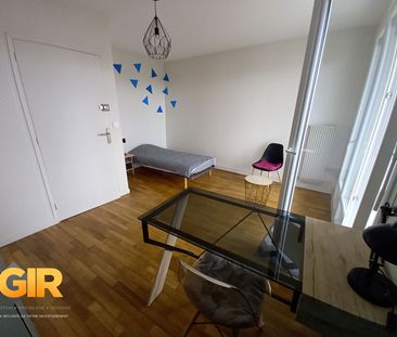 Location Maison 1 pièce 66m² RENNES 35200 - Photo 2