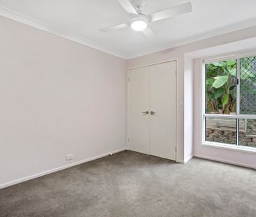 19 Anbury Street, - Photo 3