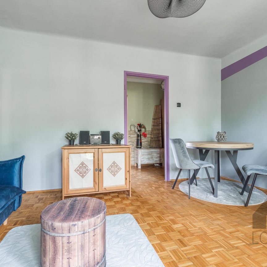 Dwupokojowe mieszkanie na Podwalu w Jaworznie do wynajęcia | Spacer 3D - Photo 1