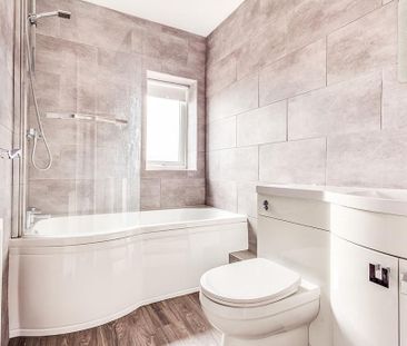 4 bedroom terraced house to rent - Photo 6