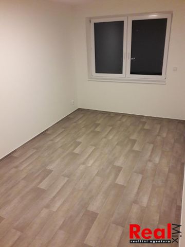 Pronájem bytu 3+kk 95 m2 - Photo 2