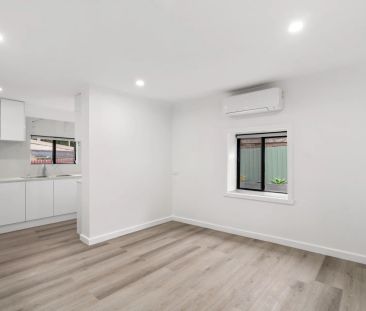 Classic Charm - Photo 1